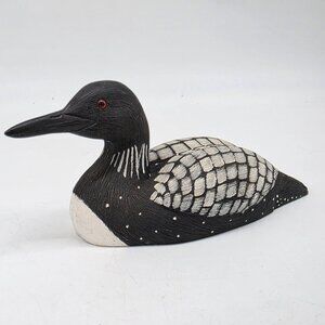 Handcrafted Common Loon Wildlife Figure Detailing Jennings Decoys 7.5" Signed